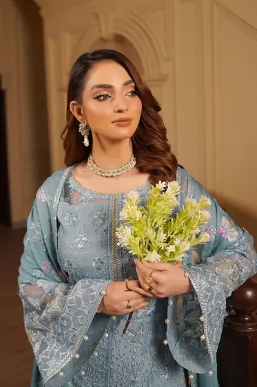 Maryam A-1104 view 5